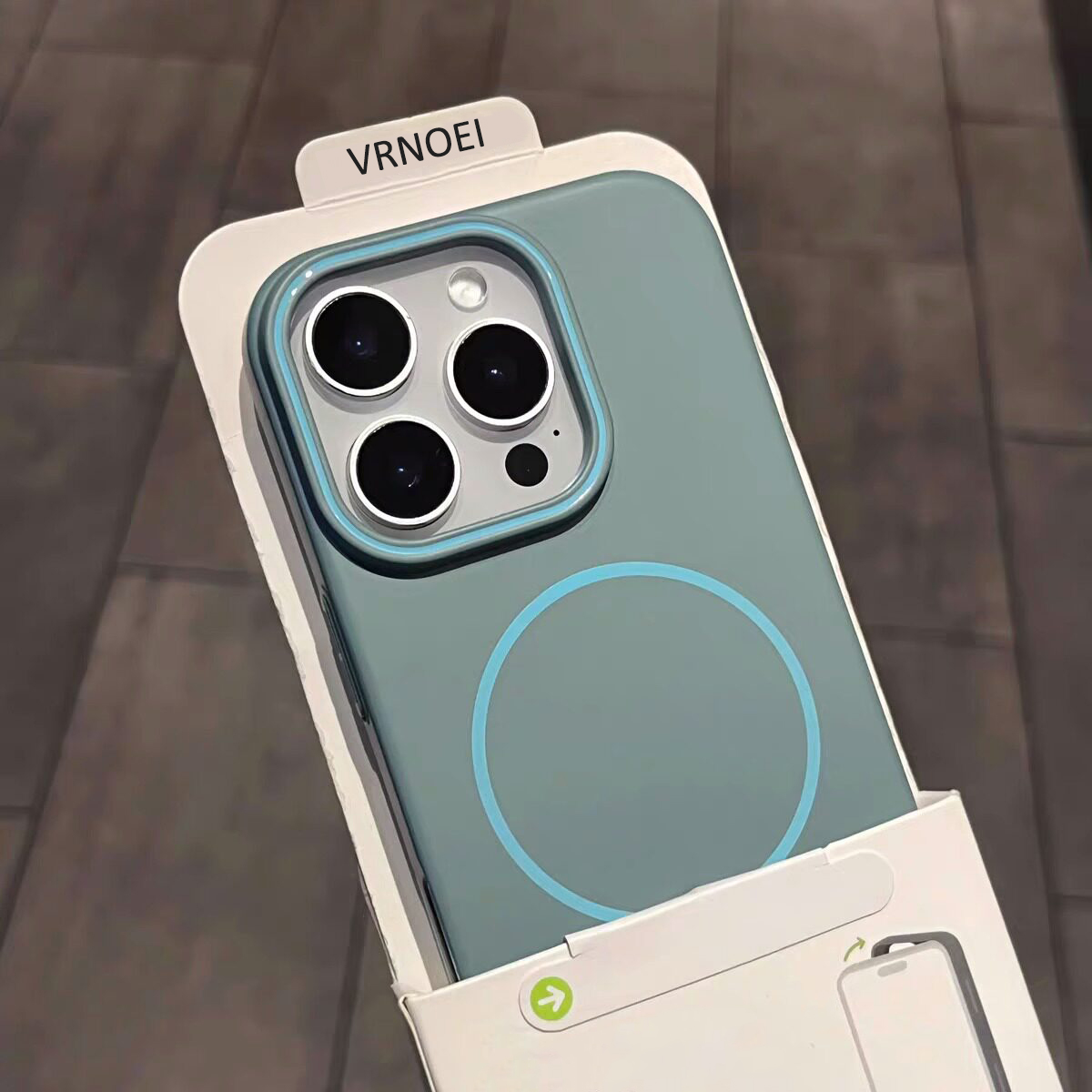 Phone Accessories Business - Funda Magnética de Carga Inalámbrica de
